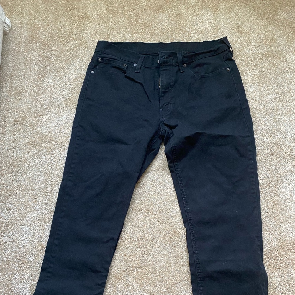 Men’s Levi’s like brand new black size 34/42